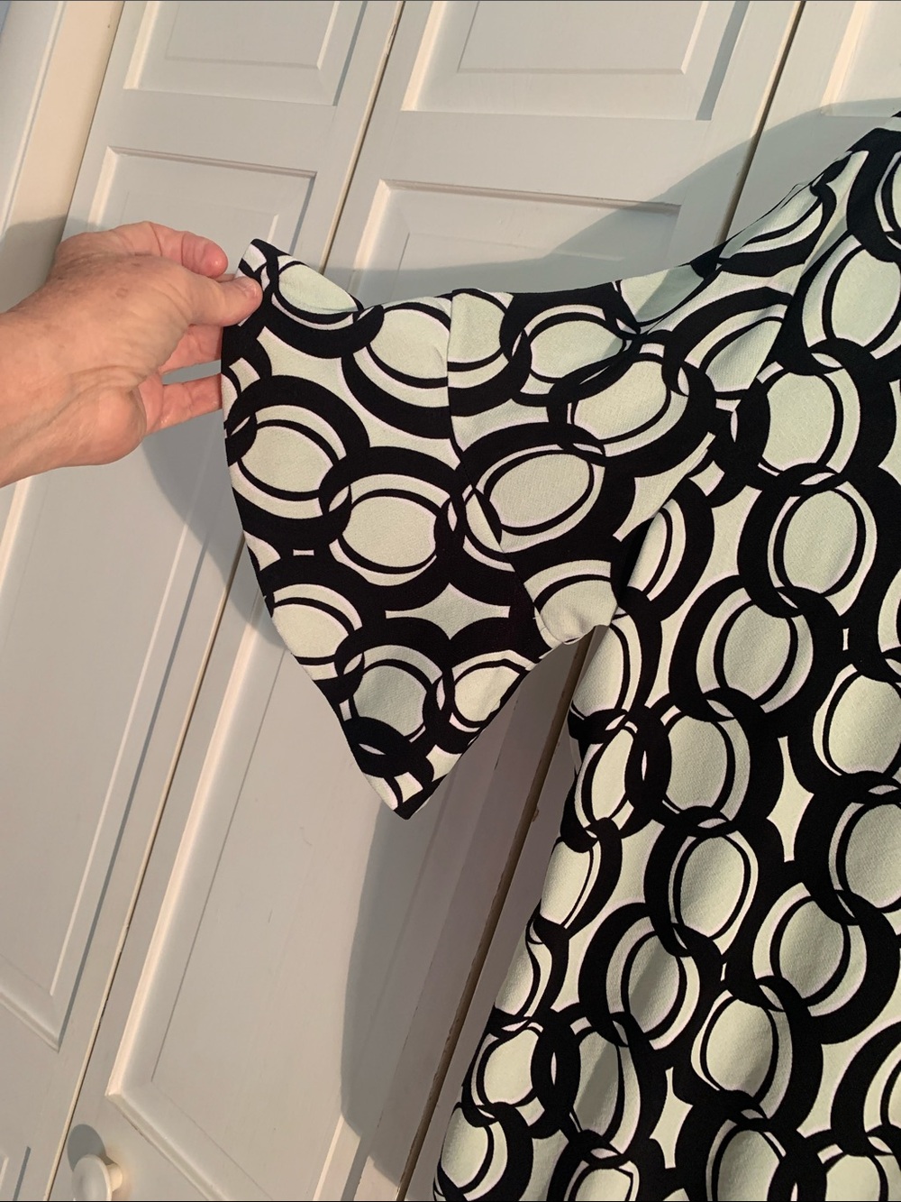 Worthington Black & Pastel Green Circle-Print Bell Sleeve Blouse - Picture 3 of 7